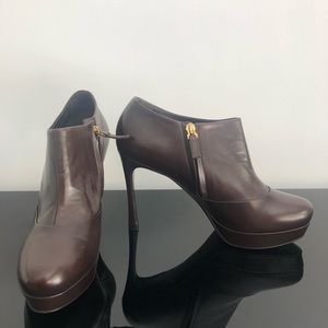 Yves Saint Laurent Gisele Booties Coco size 39.5.